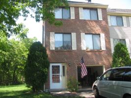featured image of 7 Burberry Ct