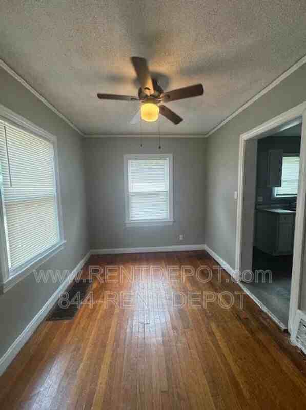 2513 Adams Ave - Photo 3 of 8