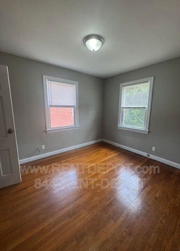 2513 Adams Ave - Photo 7 of 8