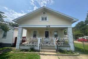 featured image of 201 S Willow Rd