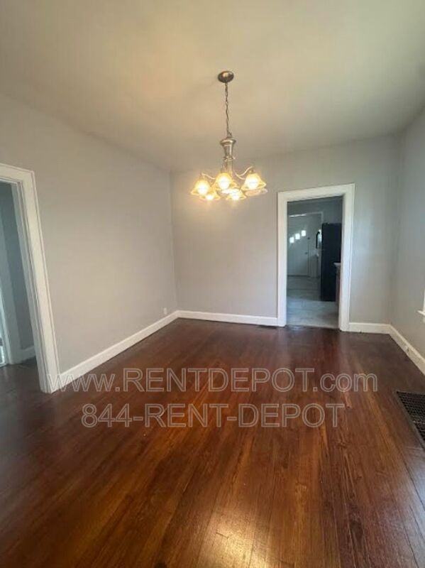 201 S Willow Rd - Photo 3 of 11