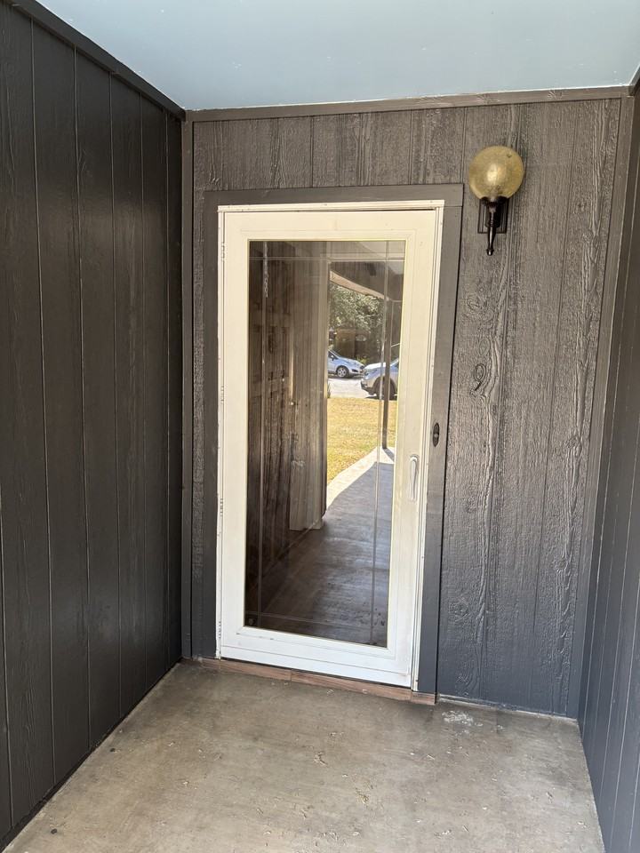 1209 Rita Cir #NA - Photo 2 of 20