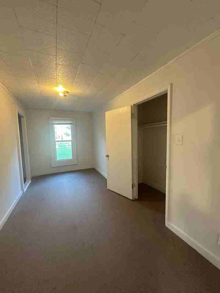 840 E Cherry St #NA - Photo 5 of 14