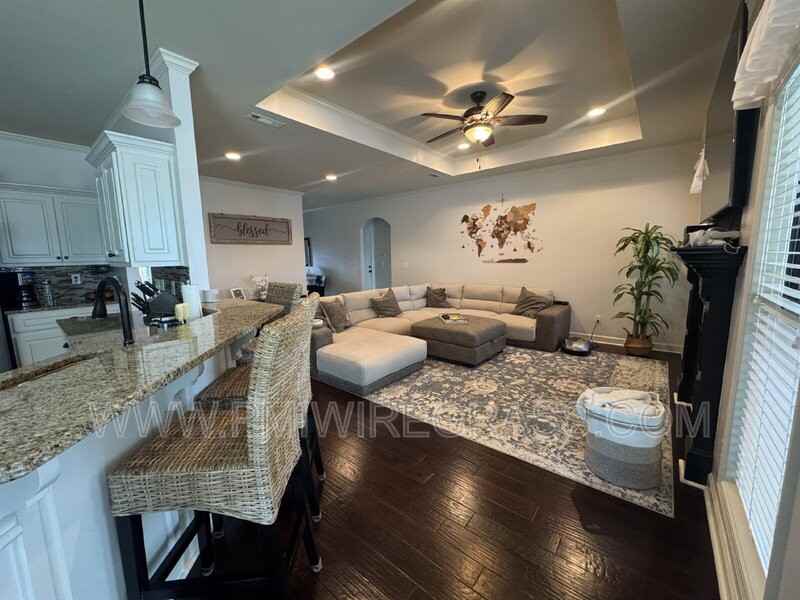 303 Ponderosa Dr - Photo 6 of 17