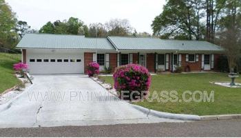 featured image of 31 Andrews Dr