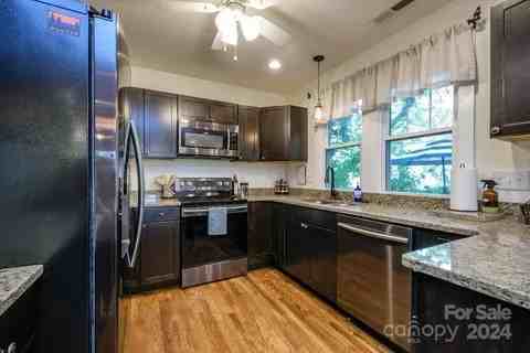 714 N Whitted St #NA - Photo 6 of 18