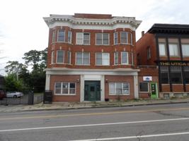 featured image of 15 E Utica St #202