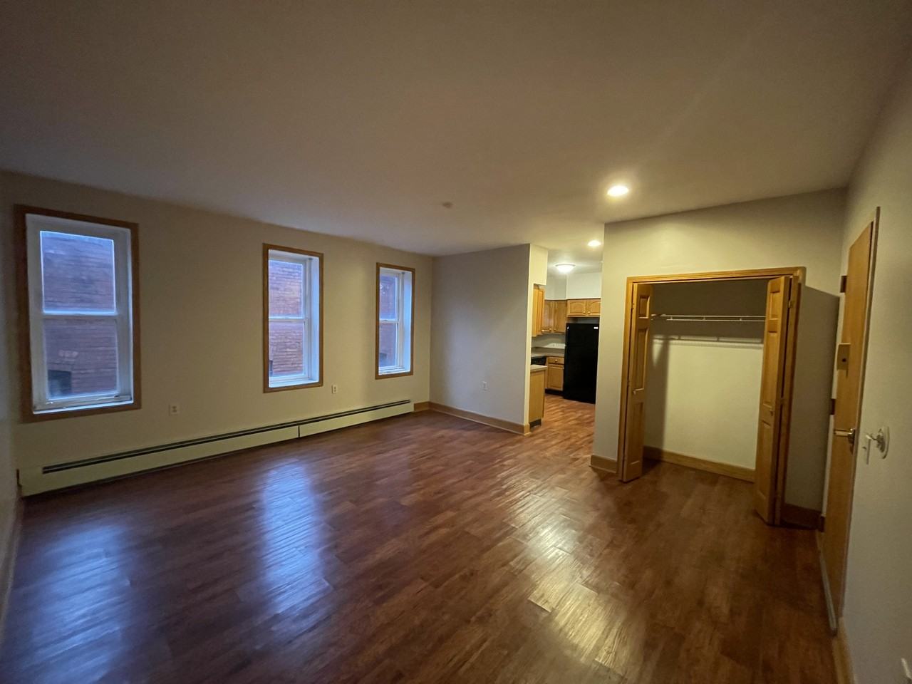 15 E Utica St #202 - Photo 3 of 19