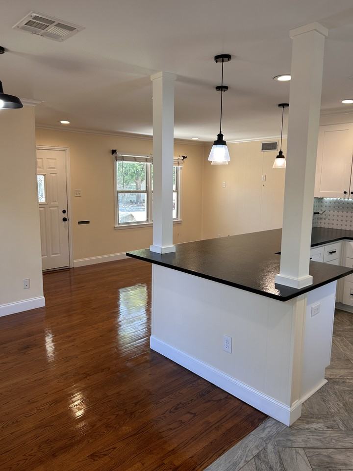 1110 Valley Vista Dr #NA - Photo 6 of 11