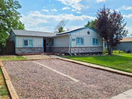 featured image of 305 Redwood Dr