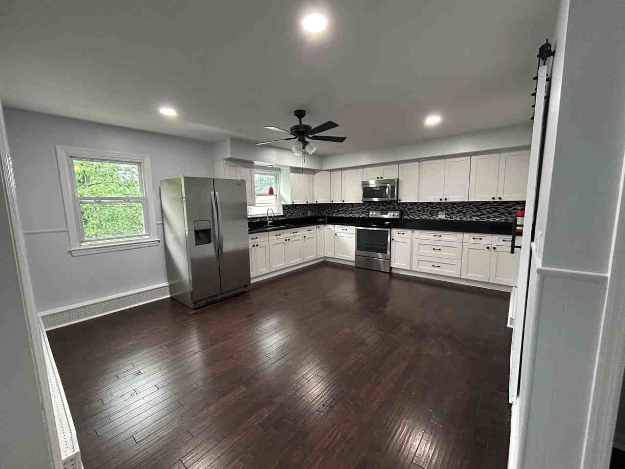 600 Ashwood Ave #2 - Photo 2 of 6