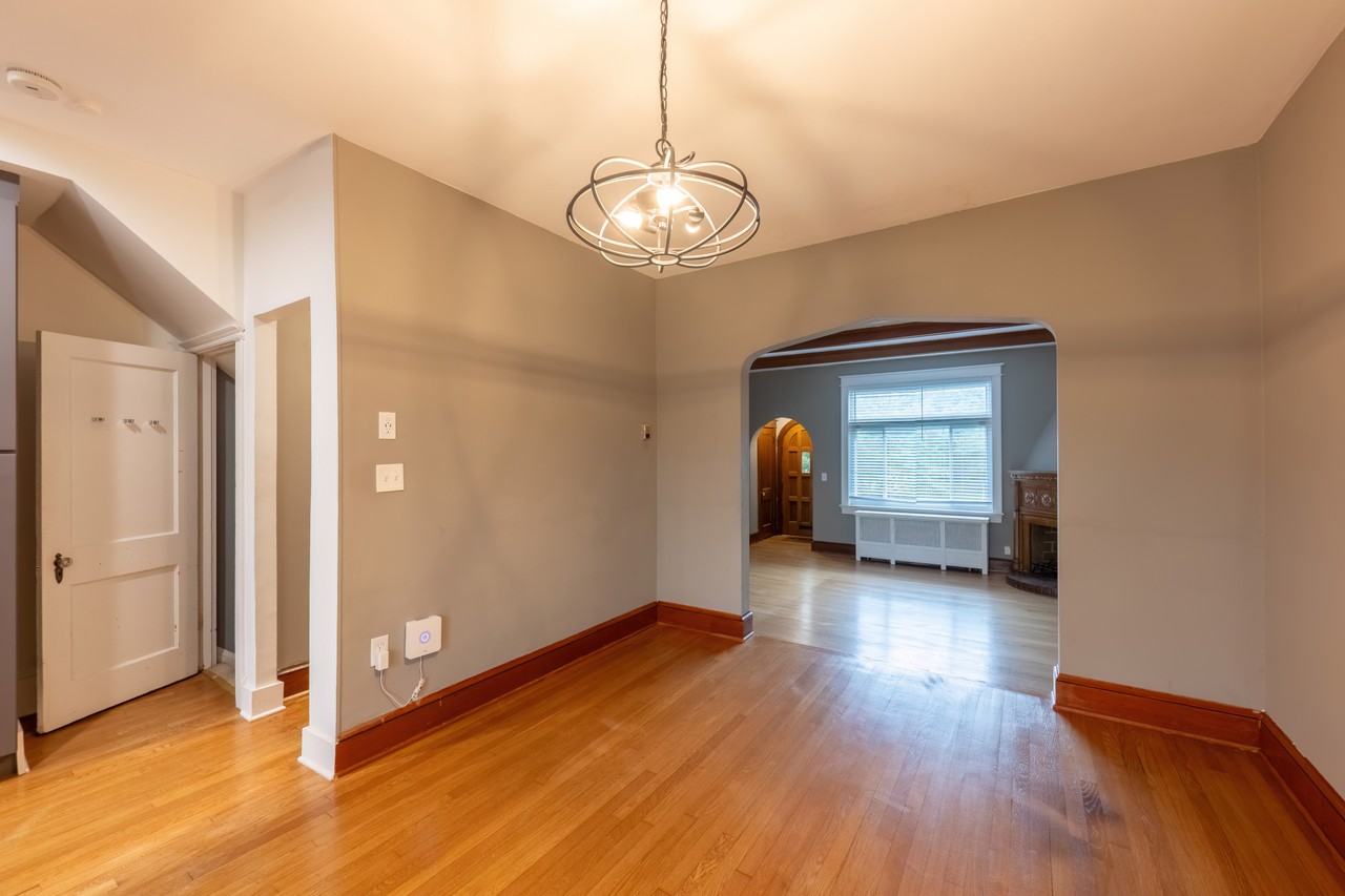 317 Ingraham St Nw #NA - Photo 5 of 30