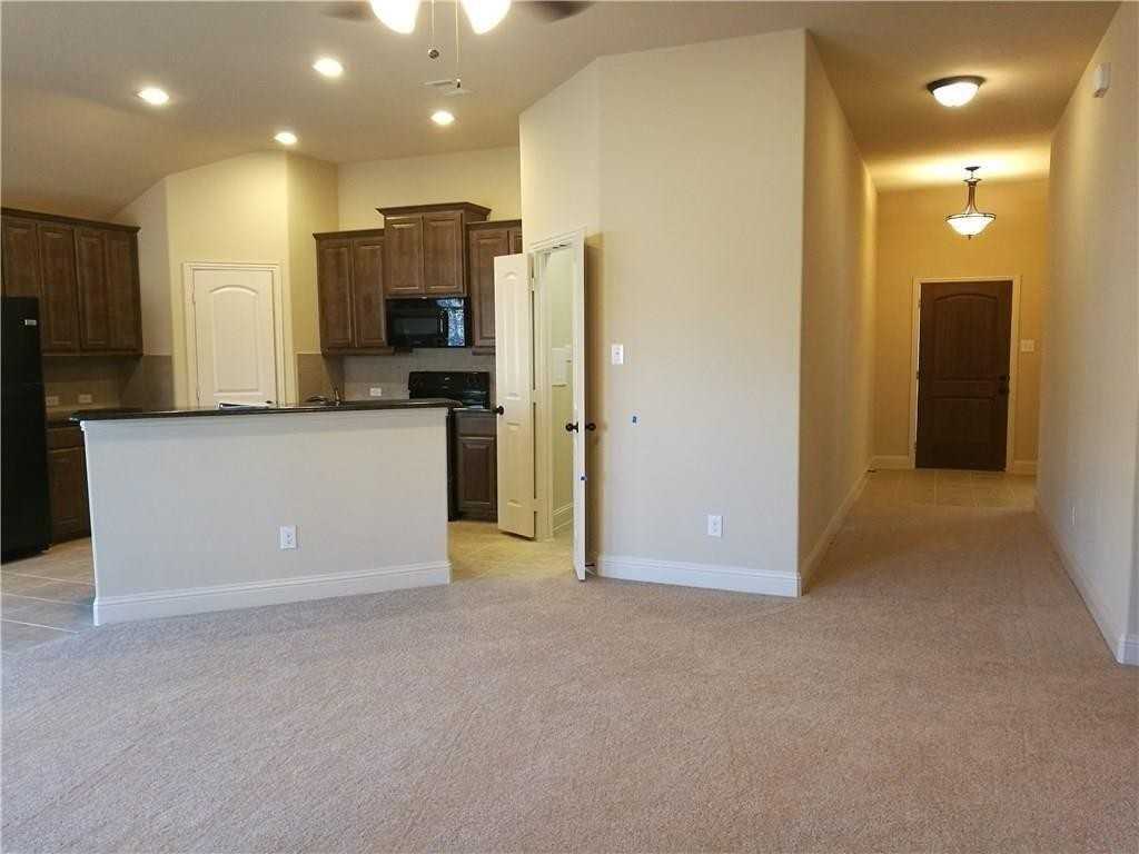 638 Teakwood Dr #NA - Photo 4 of 23