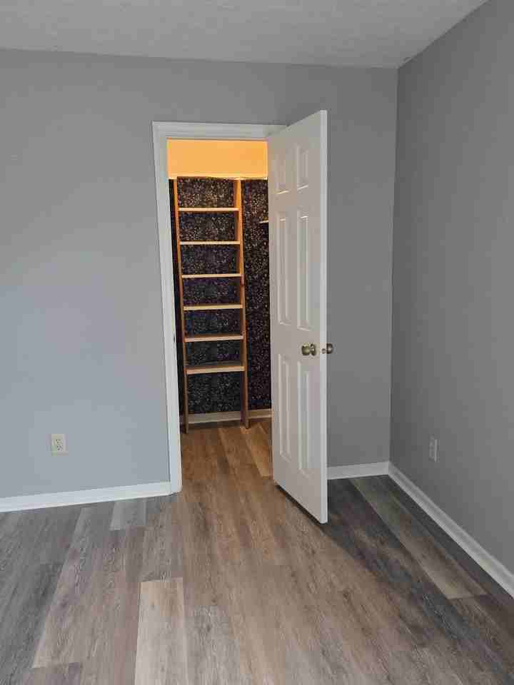 829 Applewood Ln #NA - Photo 3 of 3