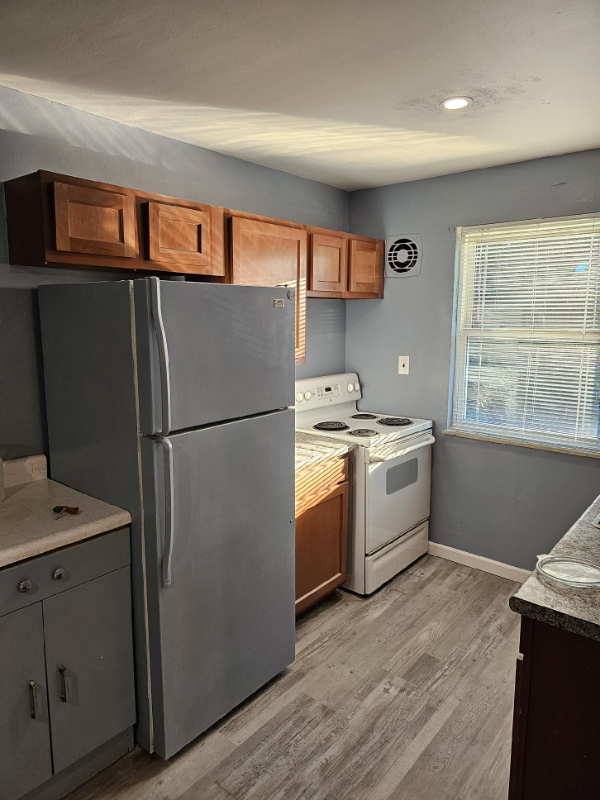 13 Orchard Ave #4 - Photo 3 of 7