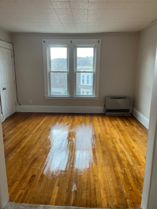 21 Pleasant St #3 - Photo 6 of 10