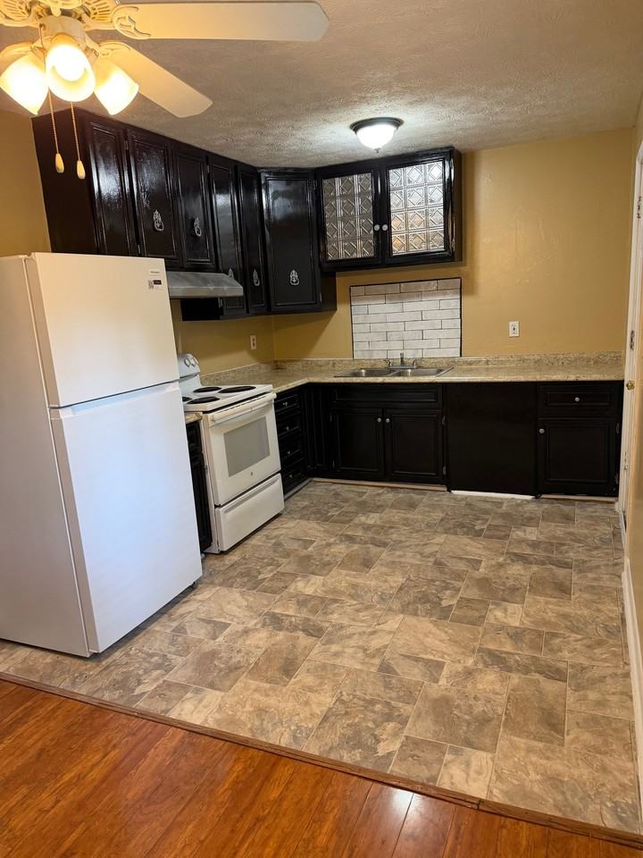 6529 Sinclair Pl - Photo 5 of 15