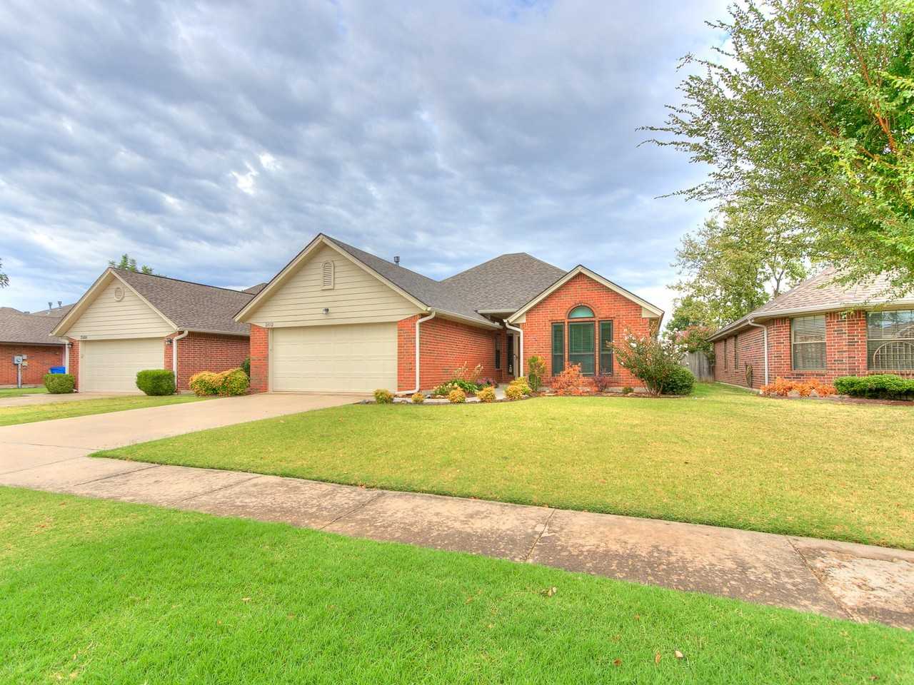 2812 Victoria Dr #NA - Photo 4 of 50