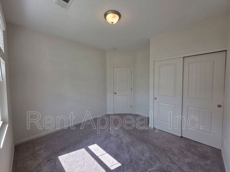 8170 Brewton Bnd - Photo 7 of 19