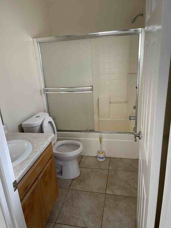 924 Kyner Ave #NA - Photo 6 of 10