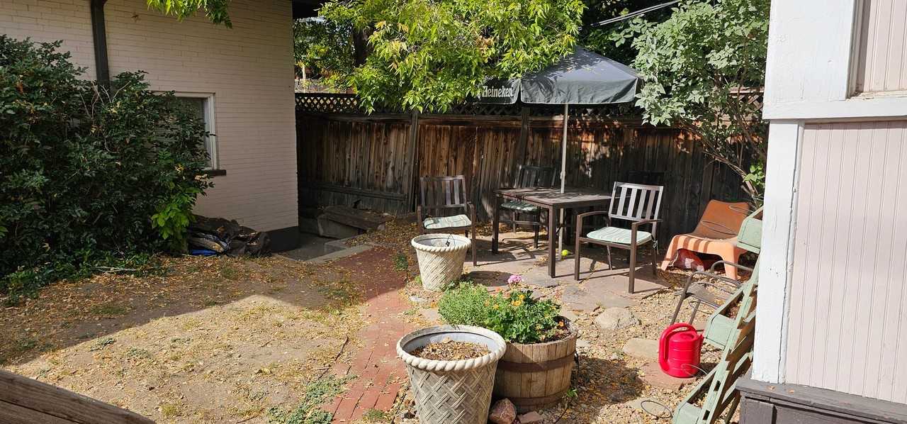 1301 N High St #5 - Photo 2 of 13