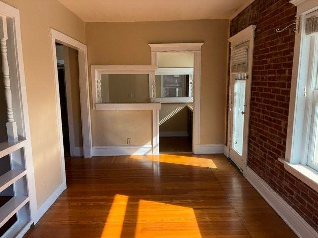 1301 N High St #5 - Photo 4 of 13