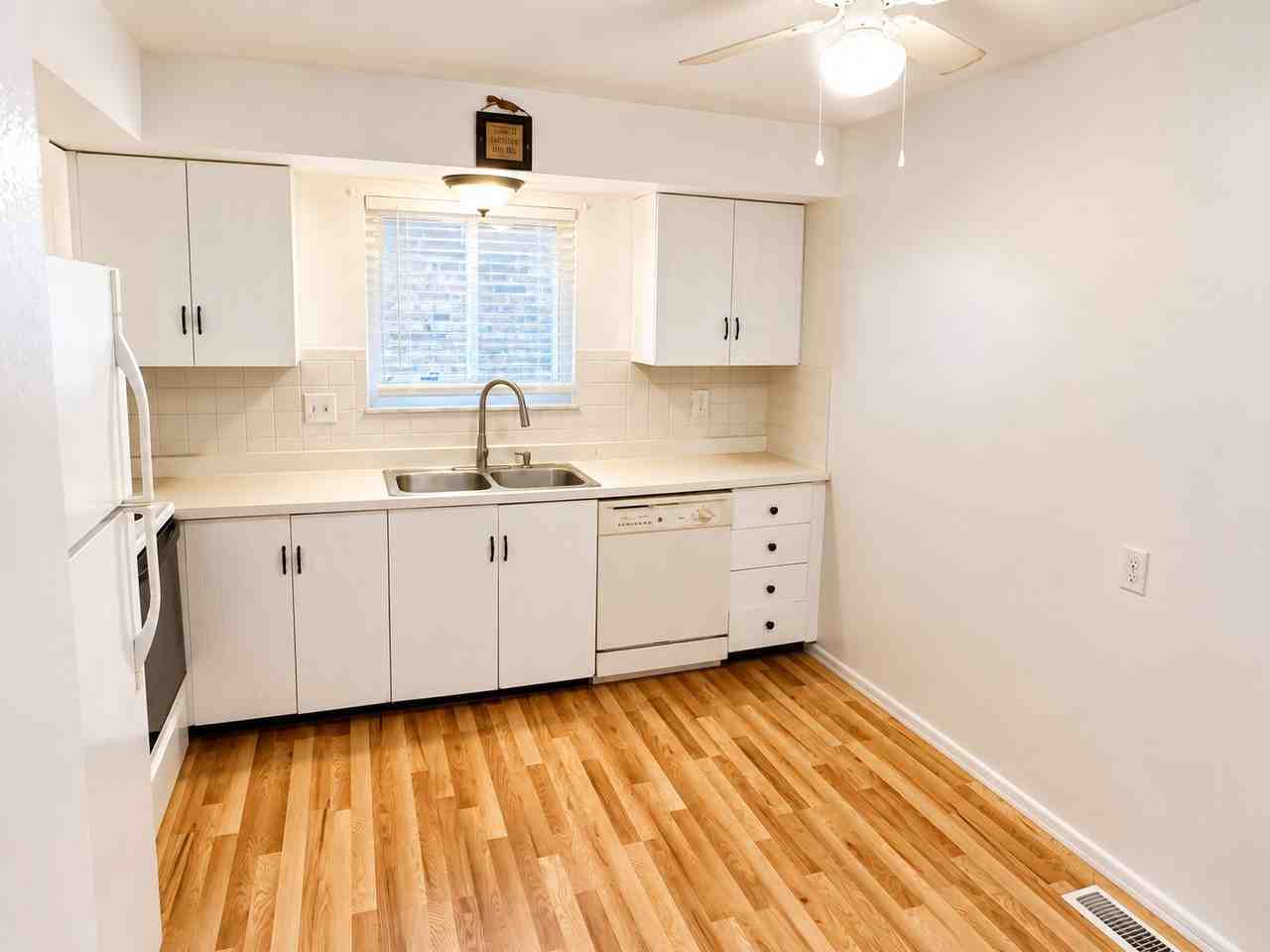 10065 Puttington Dr #A - Photo 6 of 12