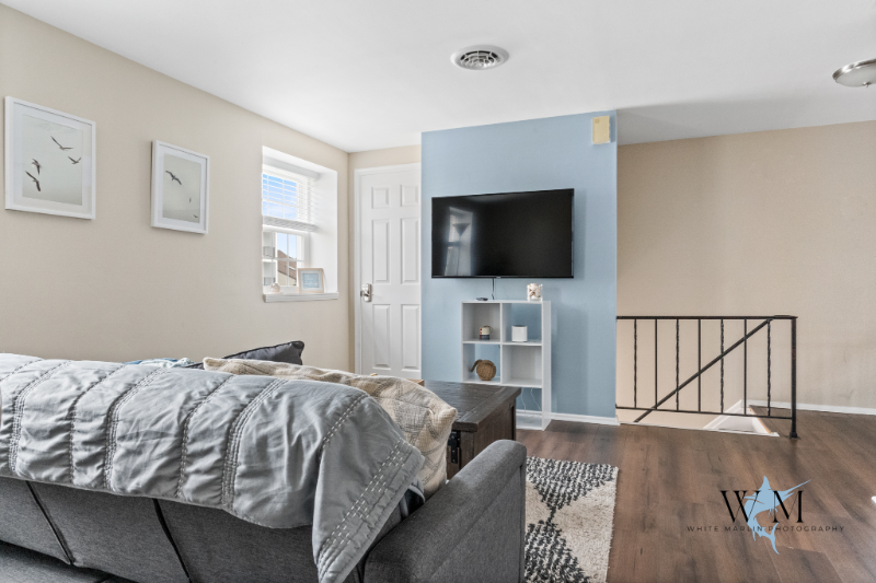 1208 Edgewater Ave #13