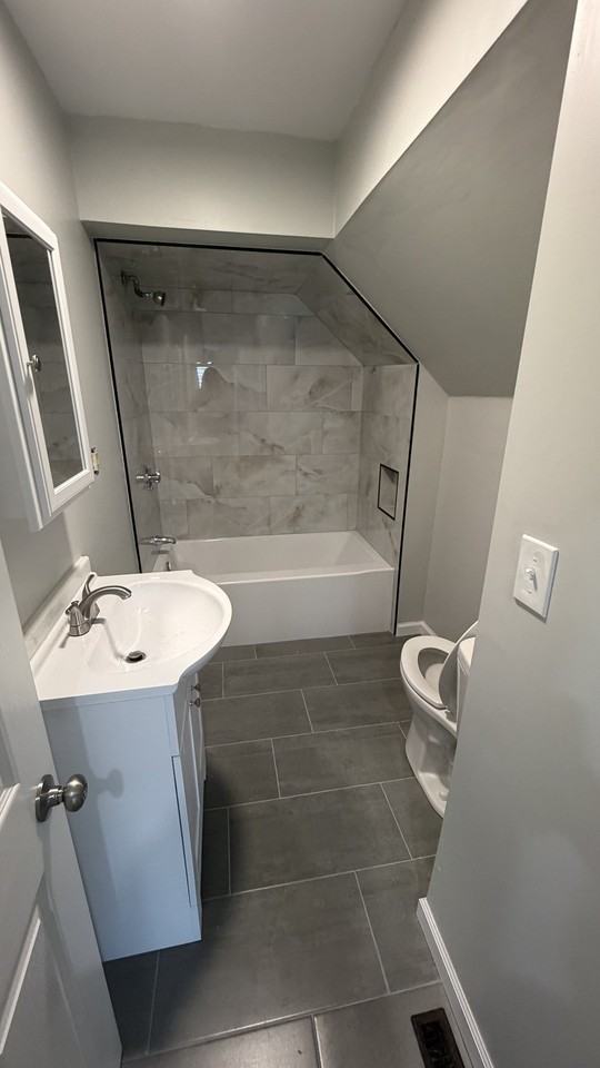224 Pleasant St #1FRONT - Photo 4 of 6