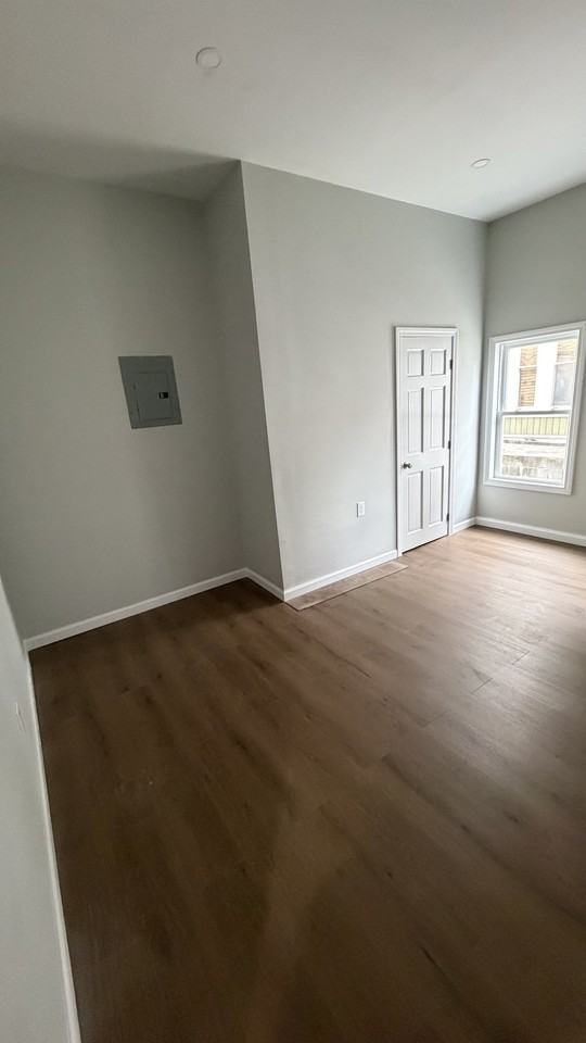 224 Pleasant St #1FRONT - Photo 5 of 6