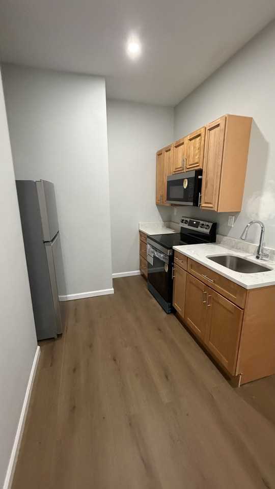 224 Pleasant St #1FRONT - Photo 6 of 6