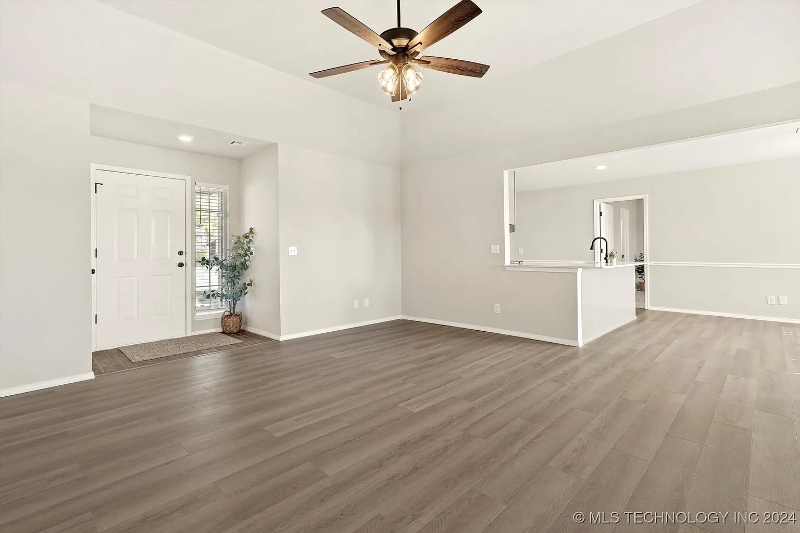 8920 E 135th St S - Photo 7 of 27