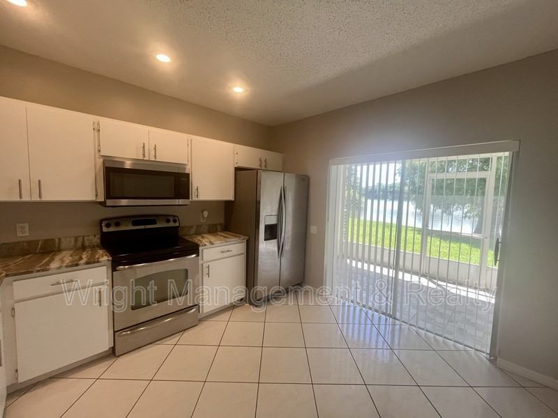 12356 Berkeley Square Dr #1 - Photo 7 of 27