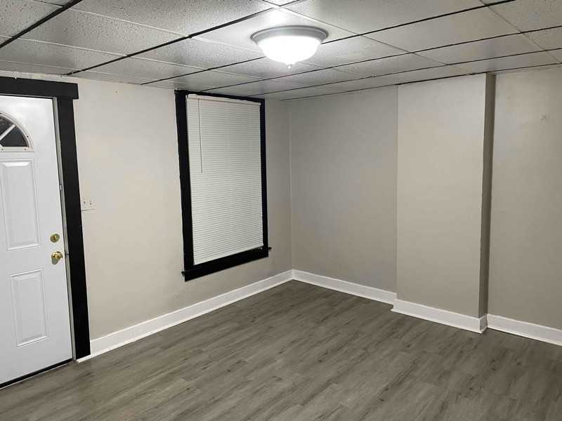 1612 Mack Ave - Photo 6 of 16