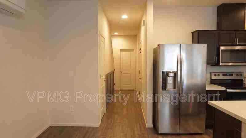 11766 Ne 21st Way - Photo 6 of 25