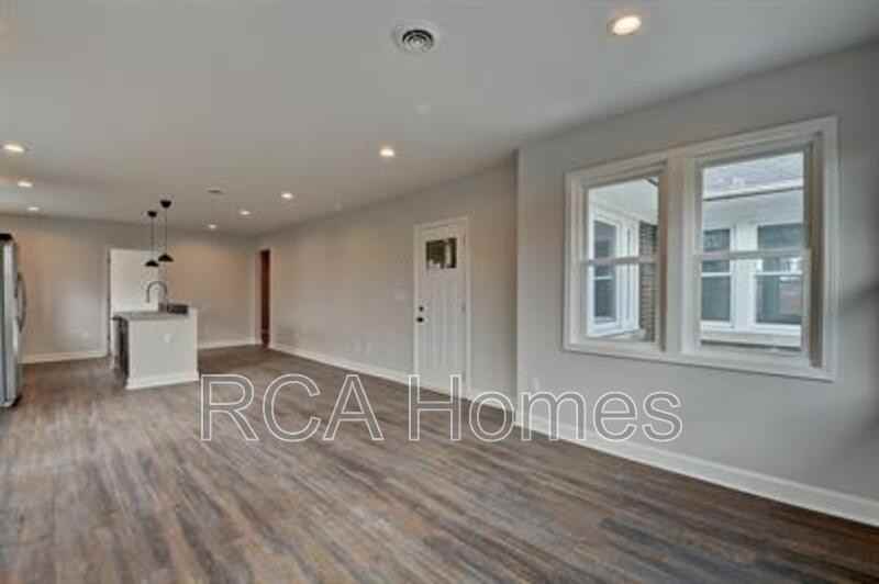 3716 N College Ave - Photo 4 of 18