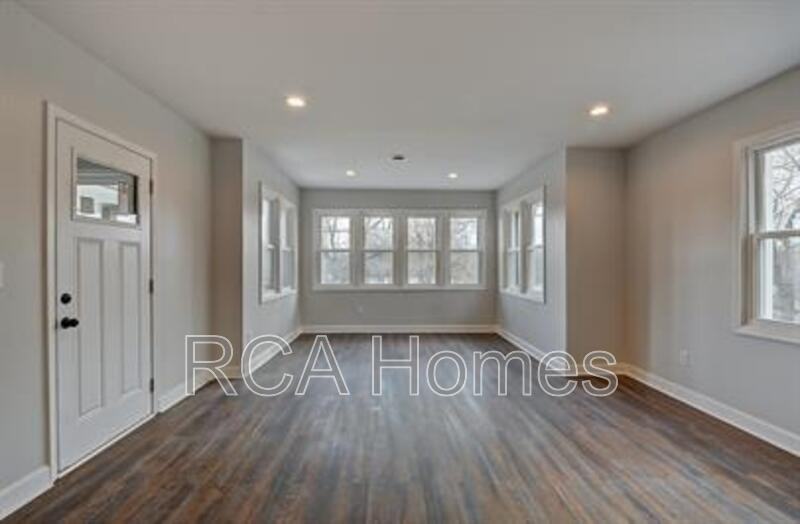 3716 N College Ave - Photo 7 of 18