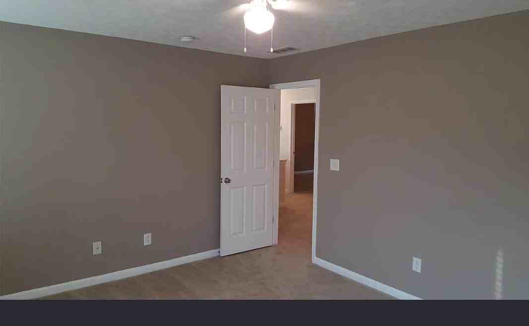215 Landon Way - Photo 6 of 7
