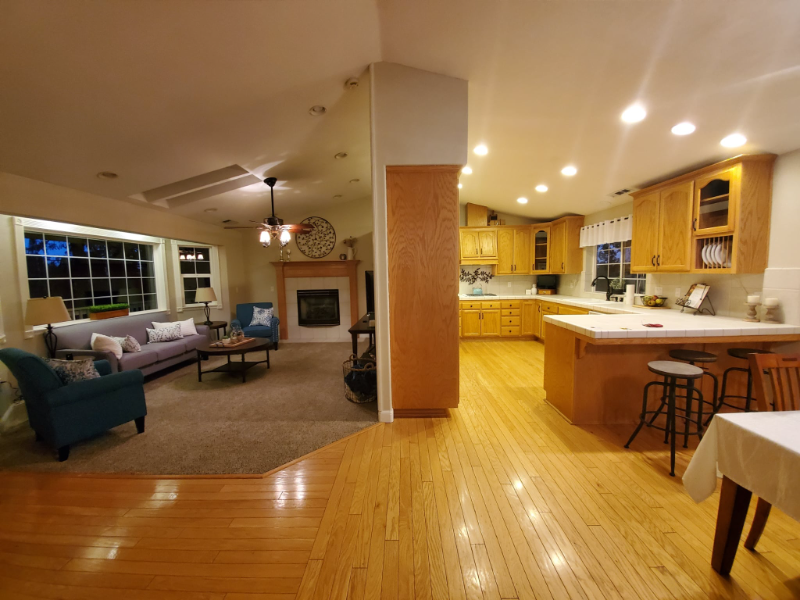 4010 Pearl Rd - Photo 3 of 20