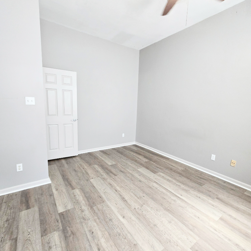 3010 S Grand Blvd #2S - Photo 4 of 9