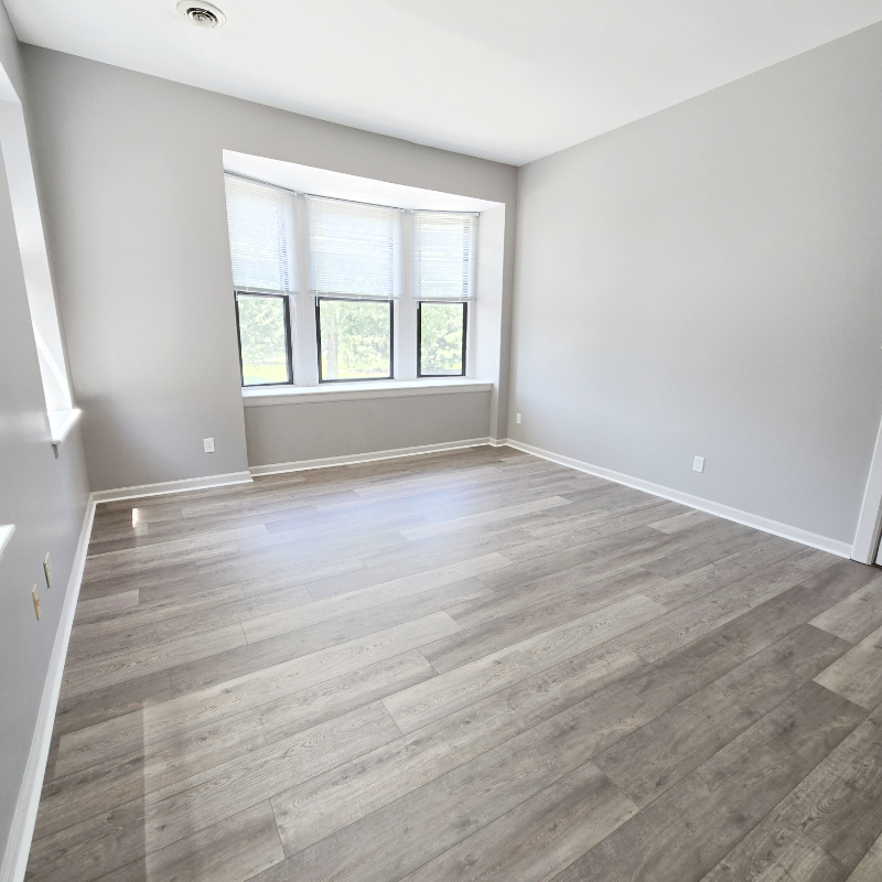 3010 S Grand Blvd #2S - Photo 7 of 9