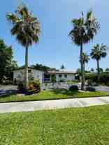 2171 Ne 62nd Ct - Photo 1 of 1
