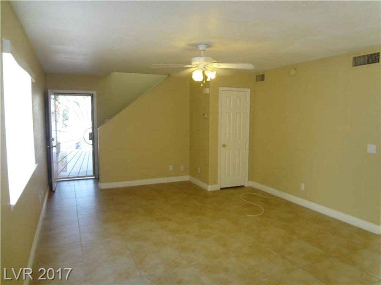 7509 Bowles Dr - Photo 7 of 16