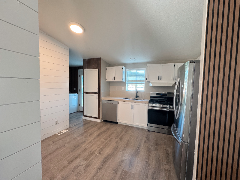 5749 Nw #B - Photo 4 of 12