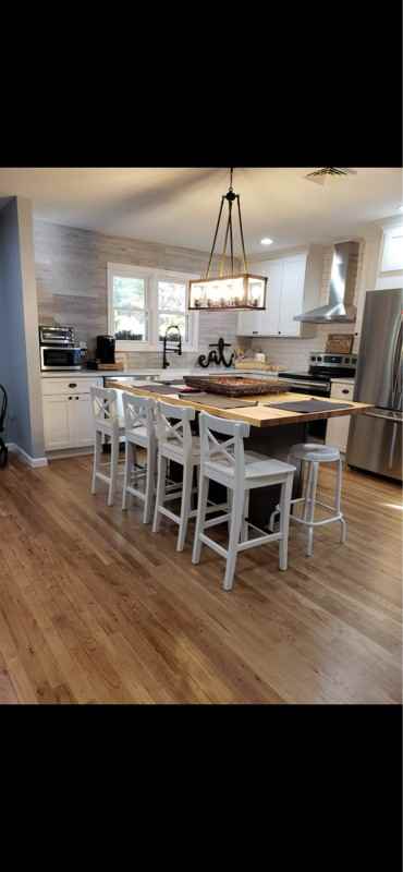 469 Auborn Ave - Photo 4 of 20