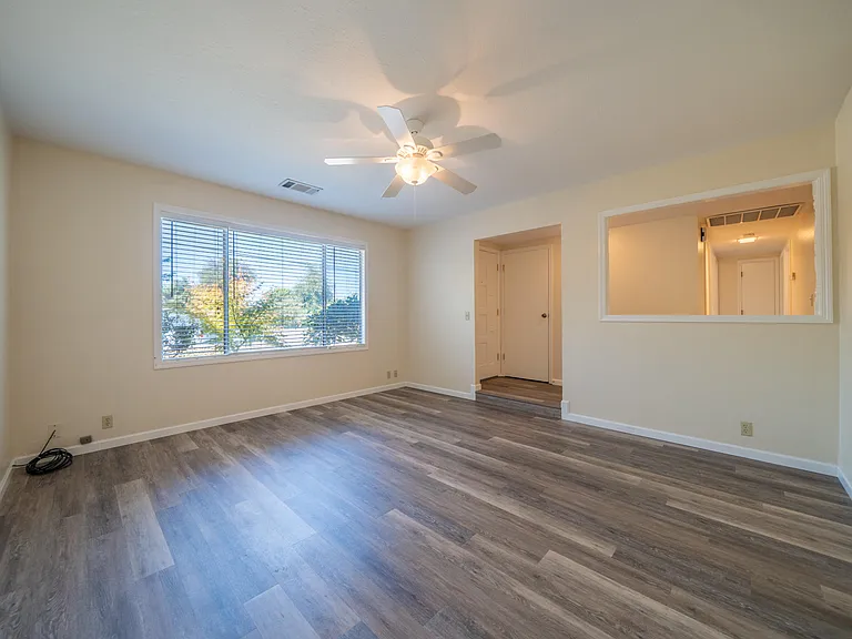 1201 Echo Rd - Photo 7 of 21