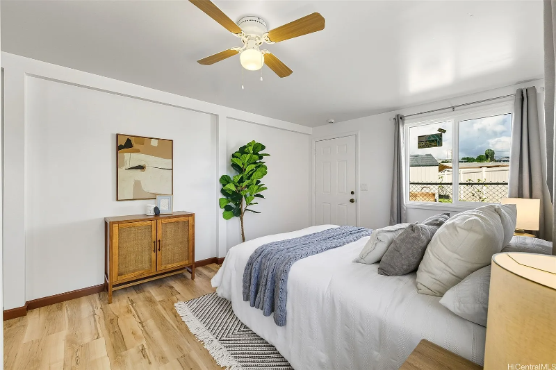 1425 Kawelu St #D - Photo 2 of 6
