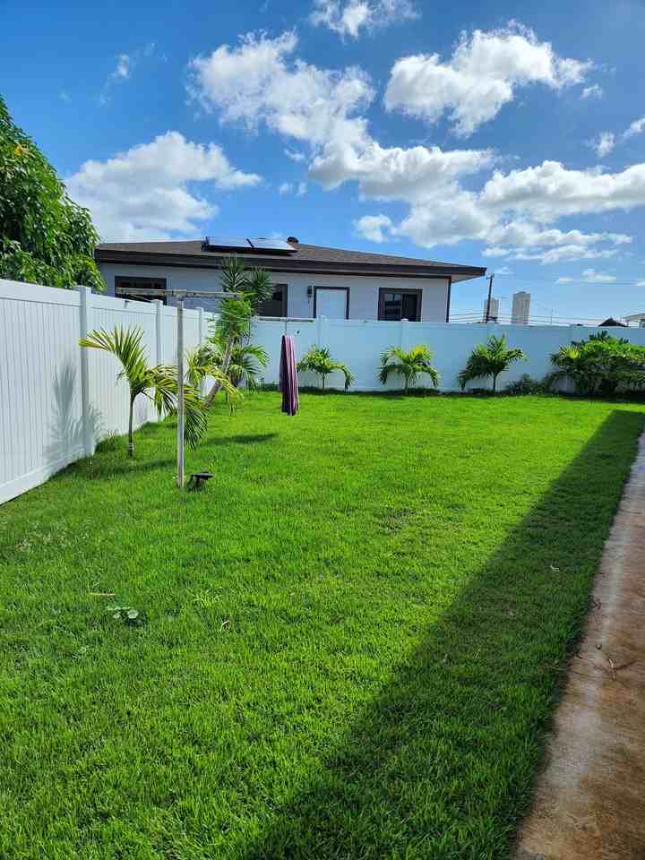 1425 Kawelu St #D - Photo 5 of 6