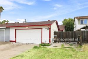 featured image of 2121 Banyan Way
