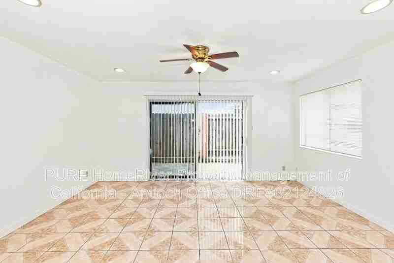 2121 Banyan Way - Photo 6 of 16